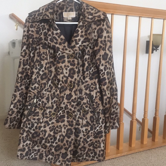 Michael kors  dressy Raincoat with hood and belt - Picture 1 of 1